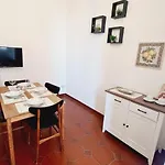 Trastevere Rome's Heart Charming & Cozy 3 Lejlighed *