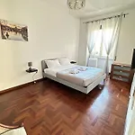 Lejlighed Trastevere Rome's Heart Charming & Cozy 3 Rom
