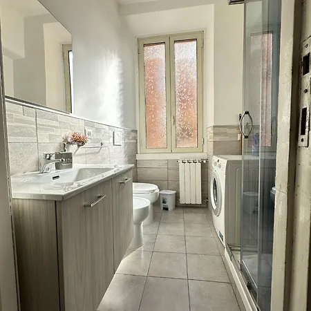 Trastevere Rome's Heart Charming & Cozy 3 아파트