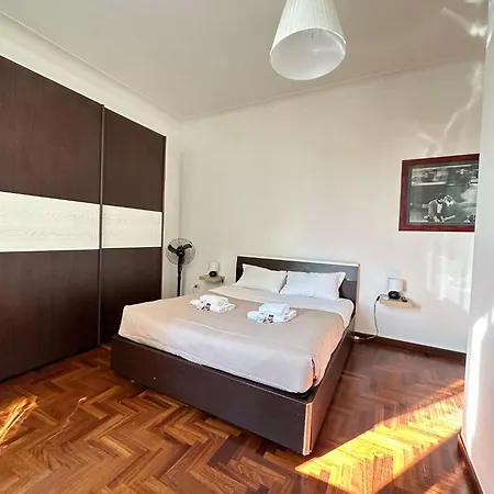 아파트 Trastevere Rome's Heart Charming & Cozy 3 *