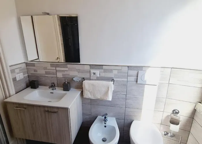 Trastevere Rome's Heart Charming & Cozy 3 * רומא