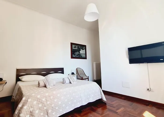 דירה Trastevere Rome's Heart Charming & Cozy 3 רומא