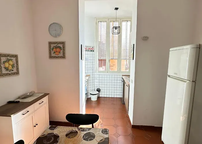 Trastevere Rome's Heart Charming & Cozy 3 * רומא