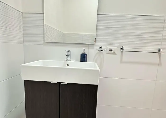 Trastevere Rome's Heart Charming & Cozy 3