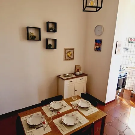 Trastevere Rome's Heart Charming & Cozy 3